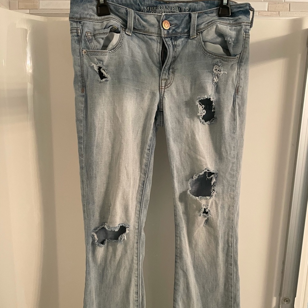 Ladies American Eagle kickboot jeans size 8